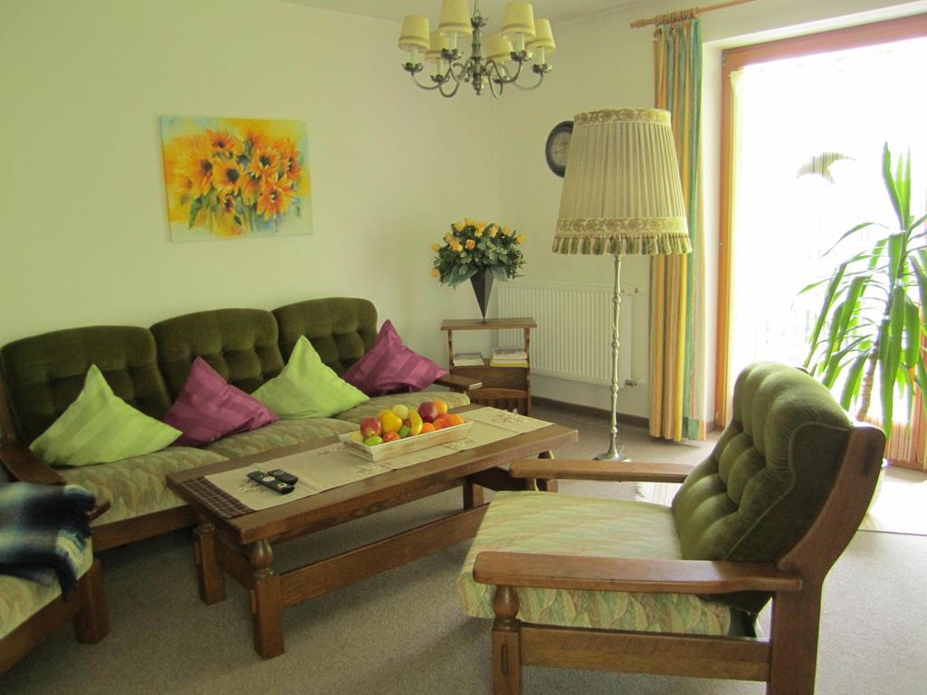 Pension Klein Und Ferienwohnungen (Adults Only) Bodenmais Szoba fotó