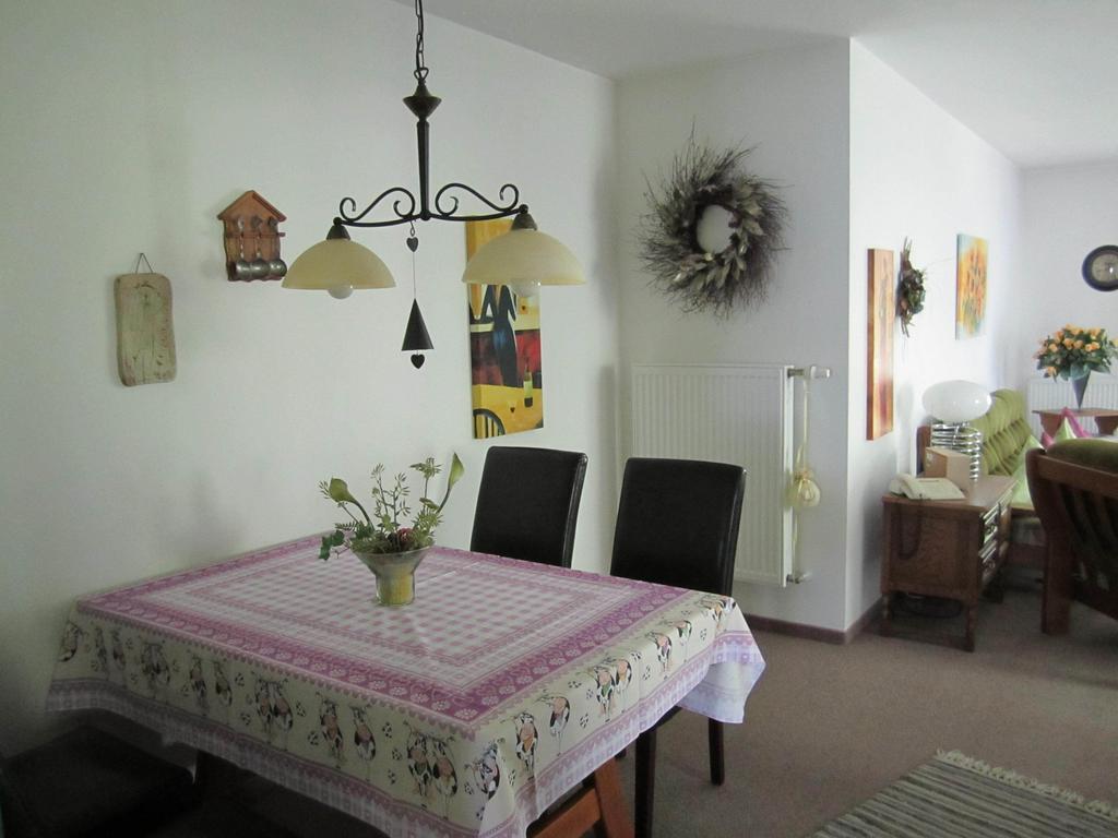 Pension Klein Und Ferienwohnungen (Adults Only) Bodenmais Szoba fotó