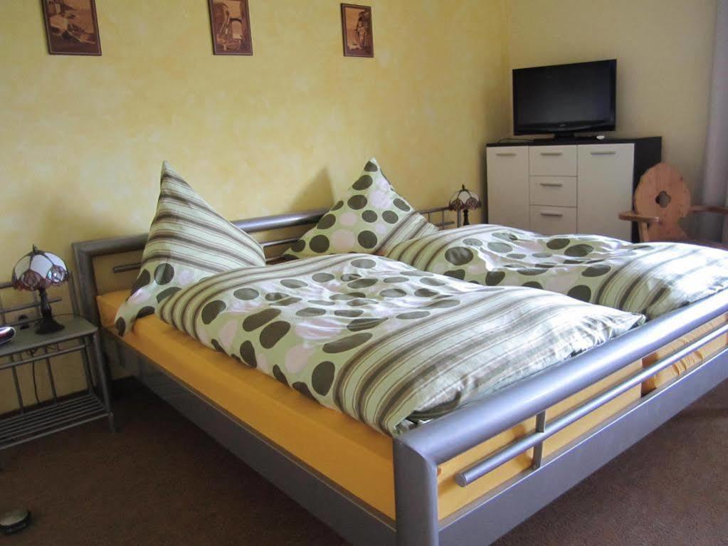 Pension Klein Und Ferienwohnungen (Adults Only) Bodenmais Kültér fotó